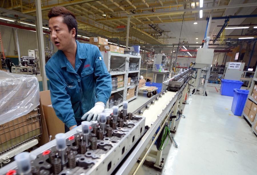 中国制造业的未来怎么办：年轻人都去送外卖快递网约车了