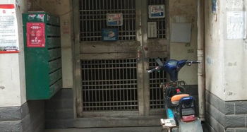 重工b區電梯房出租,精裝修,拎包入住